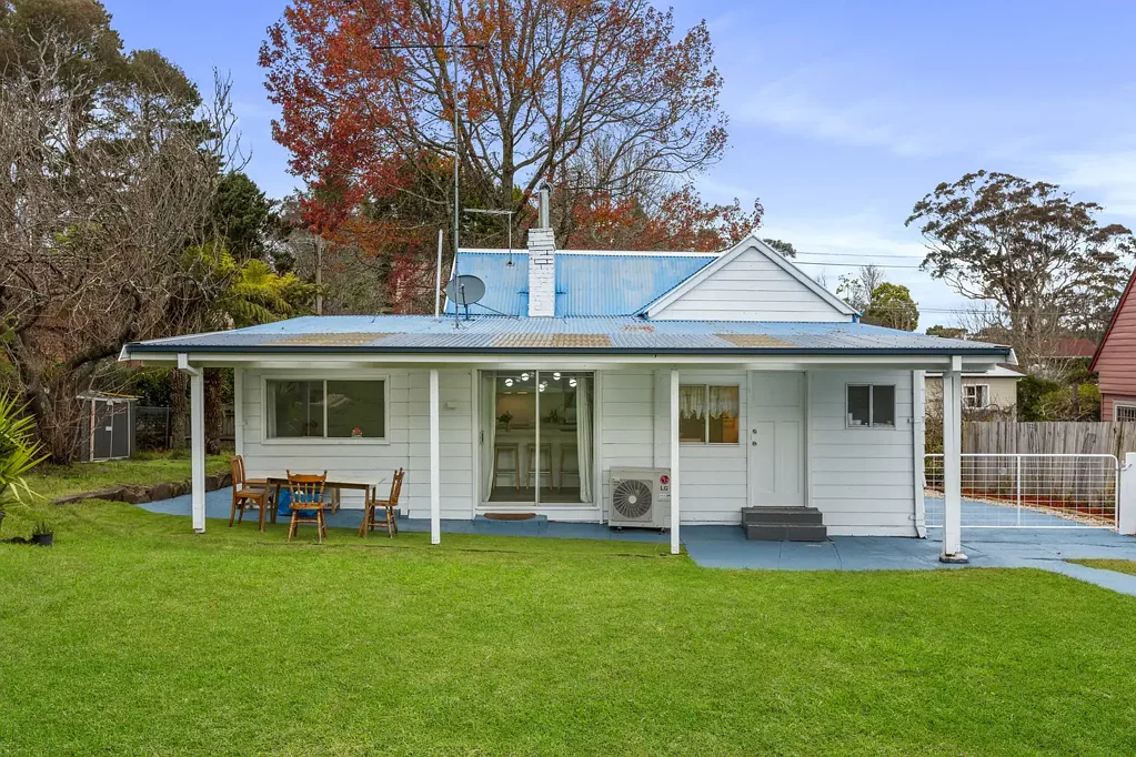 Blackheath 4 Slaapkamer Charming Cottage Living with Space, Flexibility & Potential