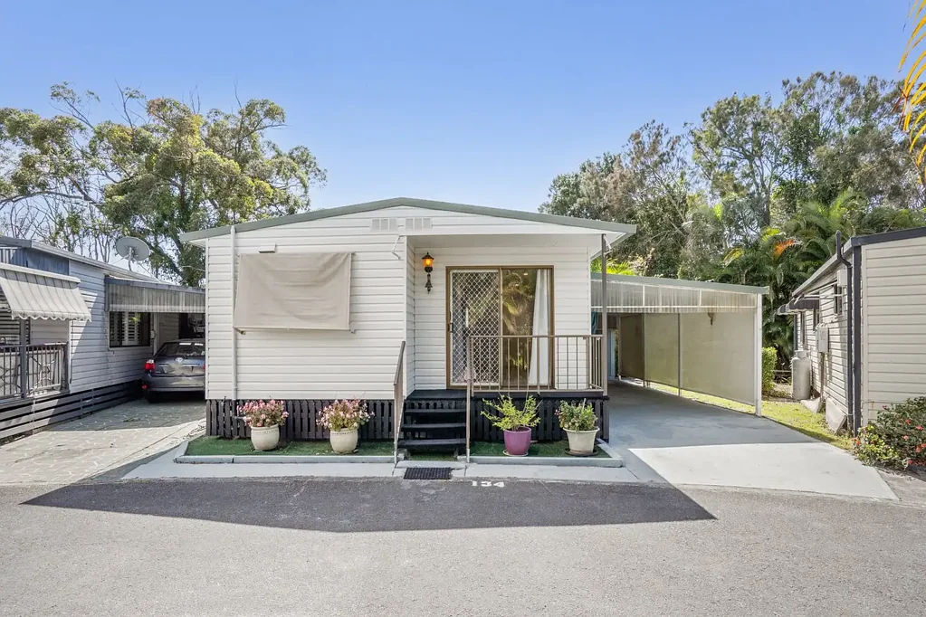Kingscliff 2Kwarto Modern Interior, Easy Living