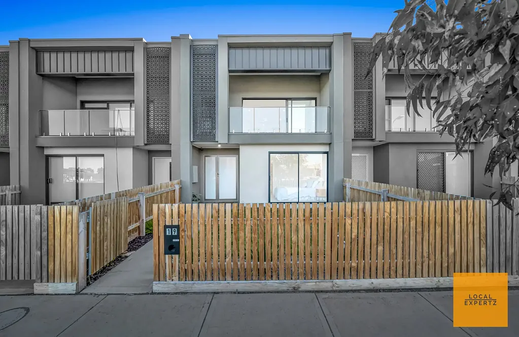 19 Bodega Walk, Brookfield, VIC 3338
