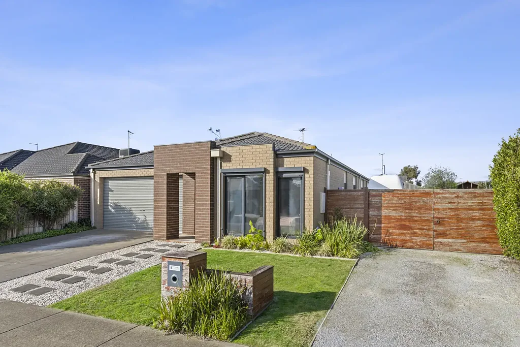 Spacious Family Home in Leopold