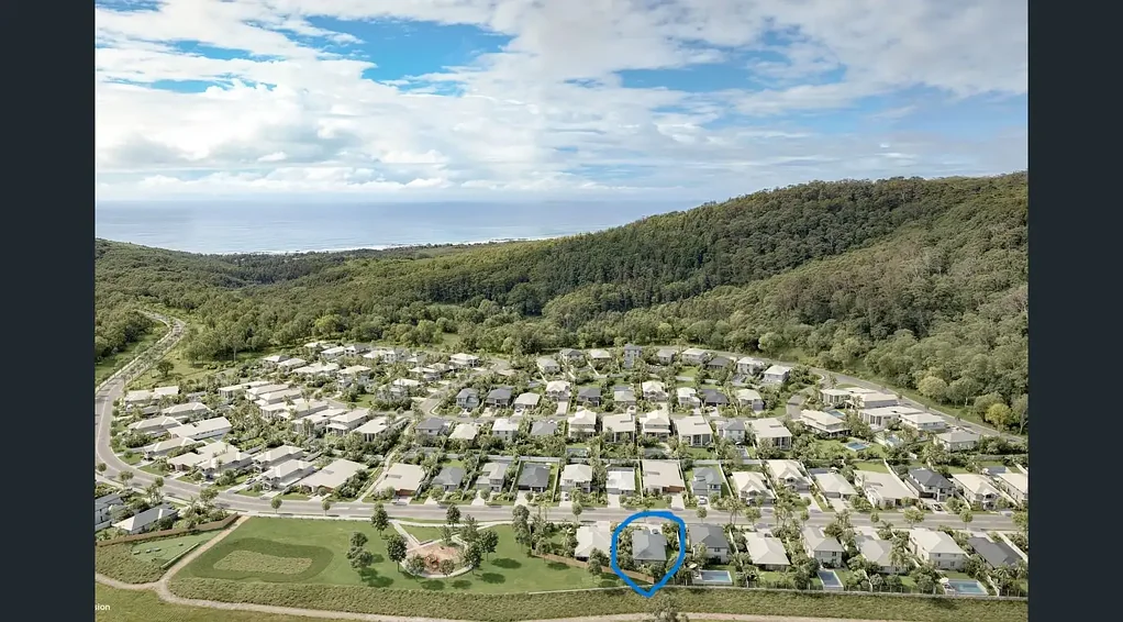 Crescent Head Duplex size block in The Crescent Estate  - Lot 11  - 26 Banksia Drive - Level 700m², 20 m Frontage & Nature Outlook with Duplex Potential (STCA)