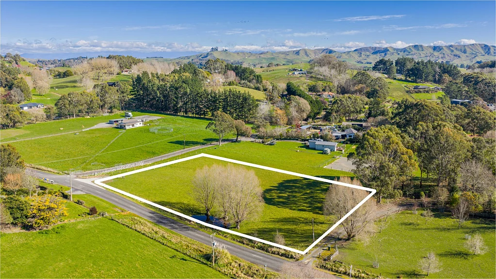 Waipawa Prime 5,889m2 bareland