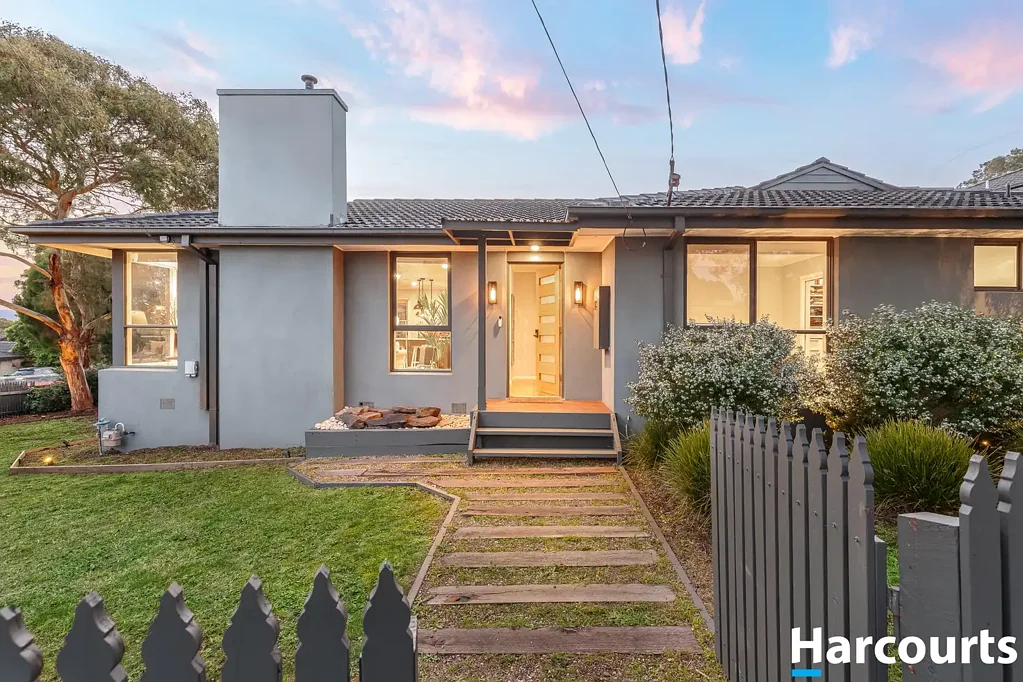 Rowville 4Kwarto Turn-key Quality & Modern Family Home