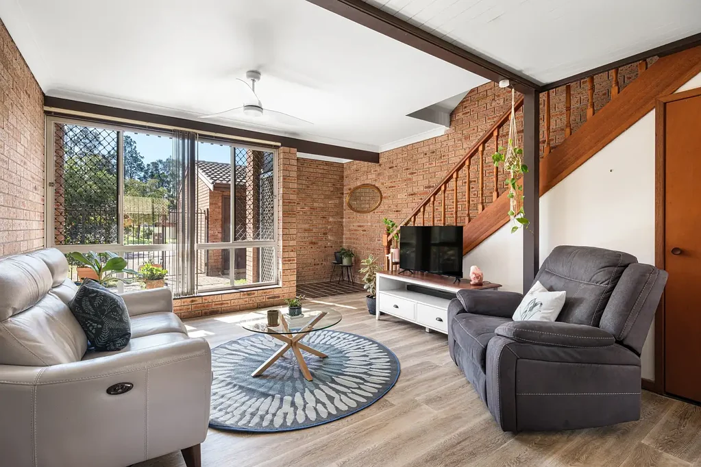 Raymond Terrace 2房  Affordable Living in a Prime Lakeside Location