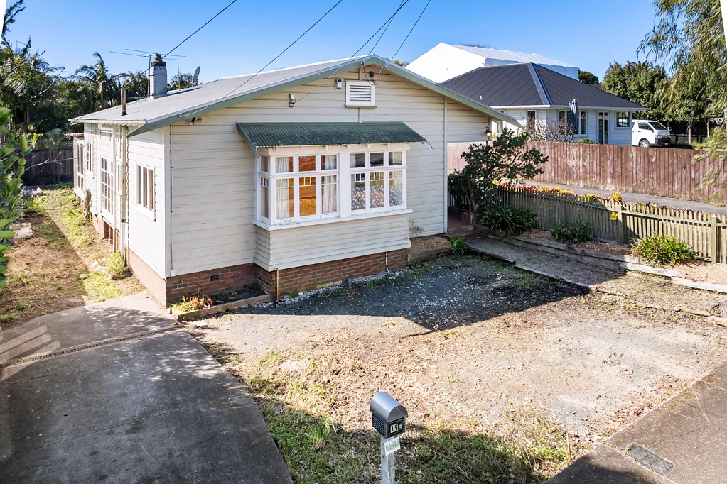 Avondale 3 Bedroom Estate Sale - Renovate, Restore, Reward