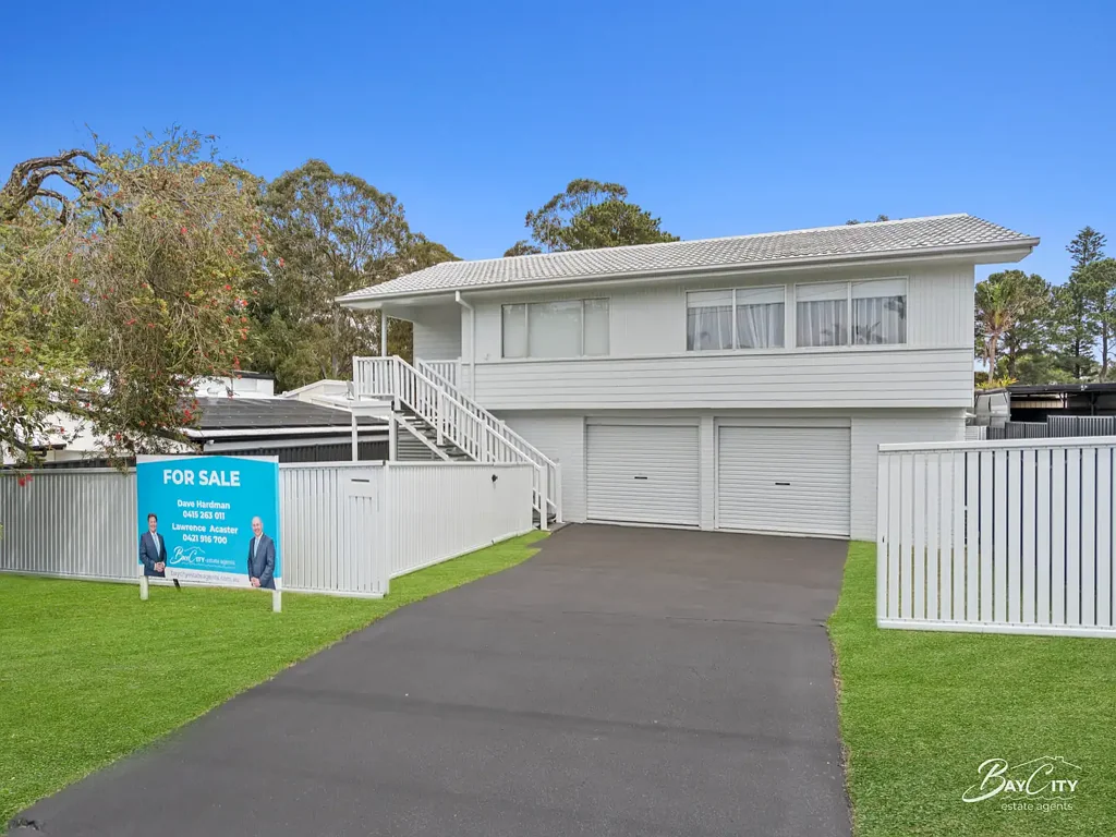 9 St Andrews Avenue, Birkdale, QLD 4159