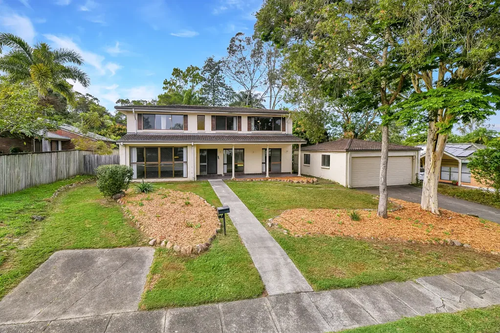 Renovated Just 12 Months Ago – Spacious Family Home That Still Feels Brand New