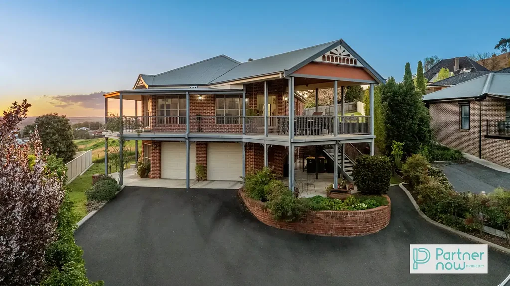 Tamworth 5ਬੈੱਡਰੂਮ A Masterpiece of Sophisticated Living