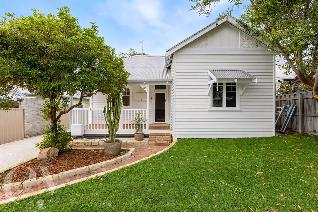 Contemporary Fully Furnished Living