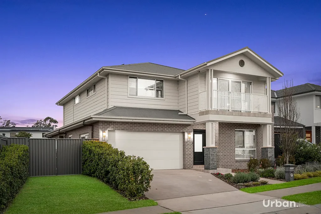 Marsden Park 5 Bedroom Poolside Retreat | 476m2 38sq Hamptons Inspired Masterpiece