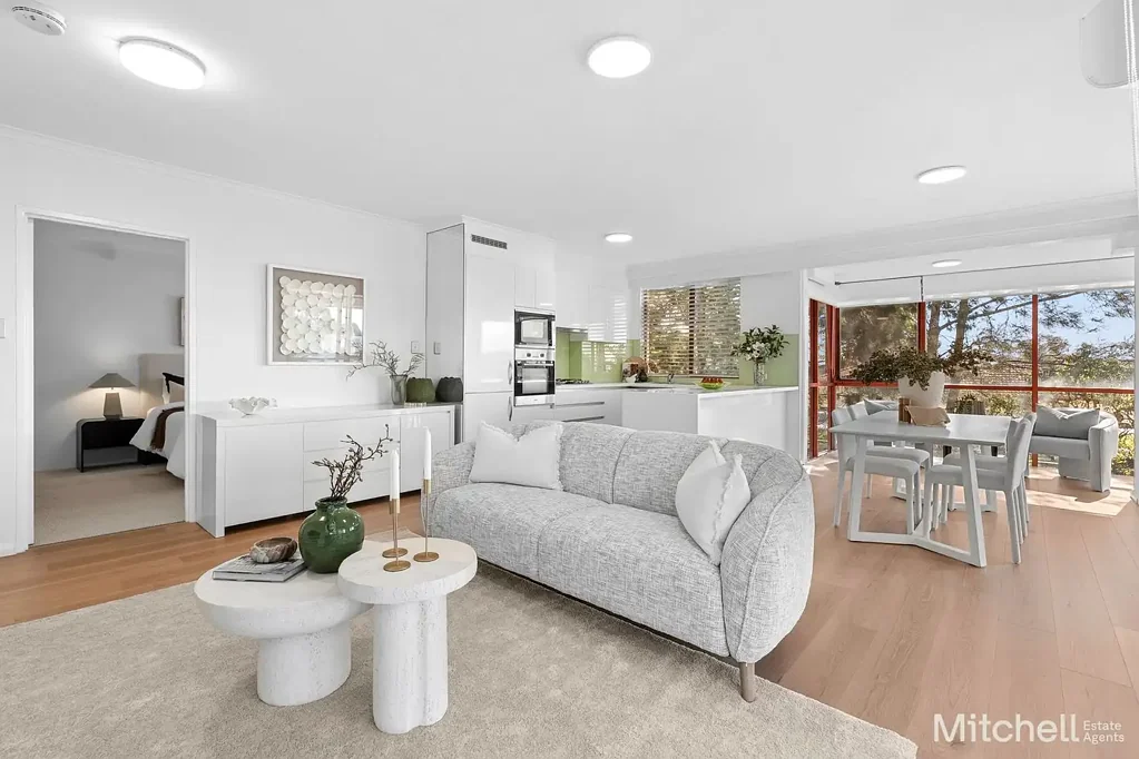 Miranda 3Moenga Stylish Sanctuary in the Heart of Miranda