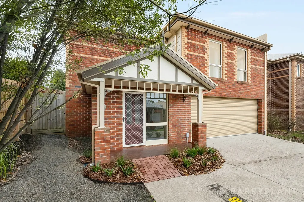 Healesville 4ห้องนอน One Owner. Walk to Town. Effortless Healesville Living.