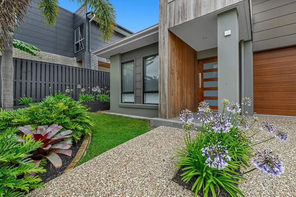 Upper Coomera 4Kwarto EX-DISPLAY HOME LUXURY | ELEVATED FAMILY LIVING IN COOMERA RETREAT