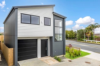 Lot 3/165 Wiseley Road, West Harbour, Waitakere City