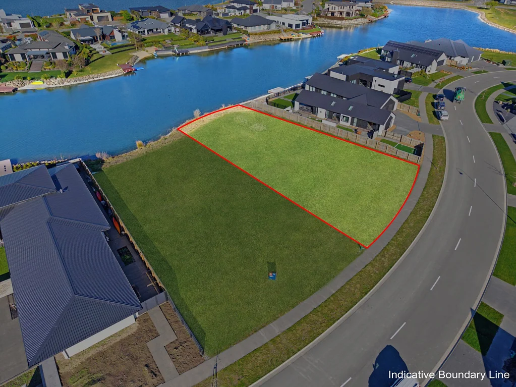 Huntingdon Waterside Space to Make Your Own