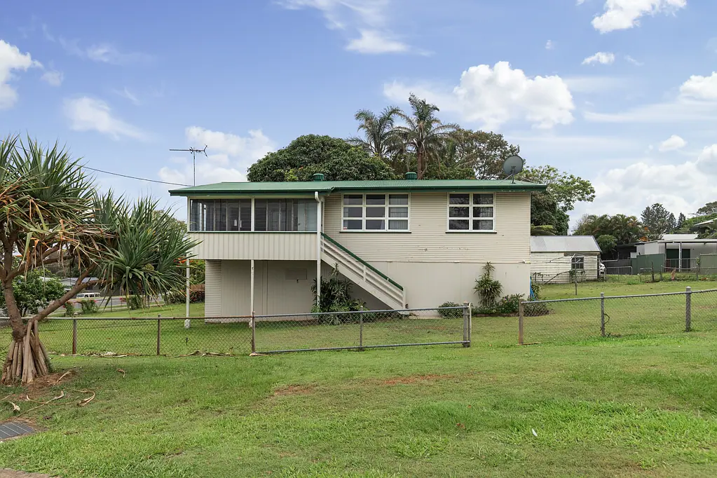 2 Bingle Road, Dunwich, QLD 4183