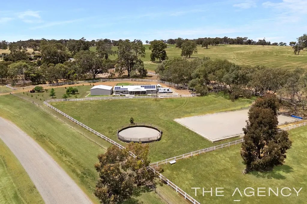 222 Glenmore Drive, Bakers Hill, WA 6562
