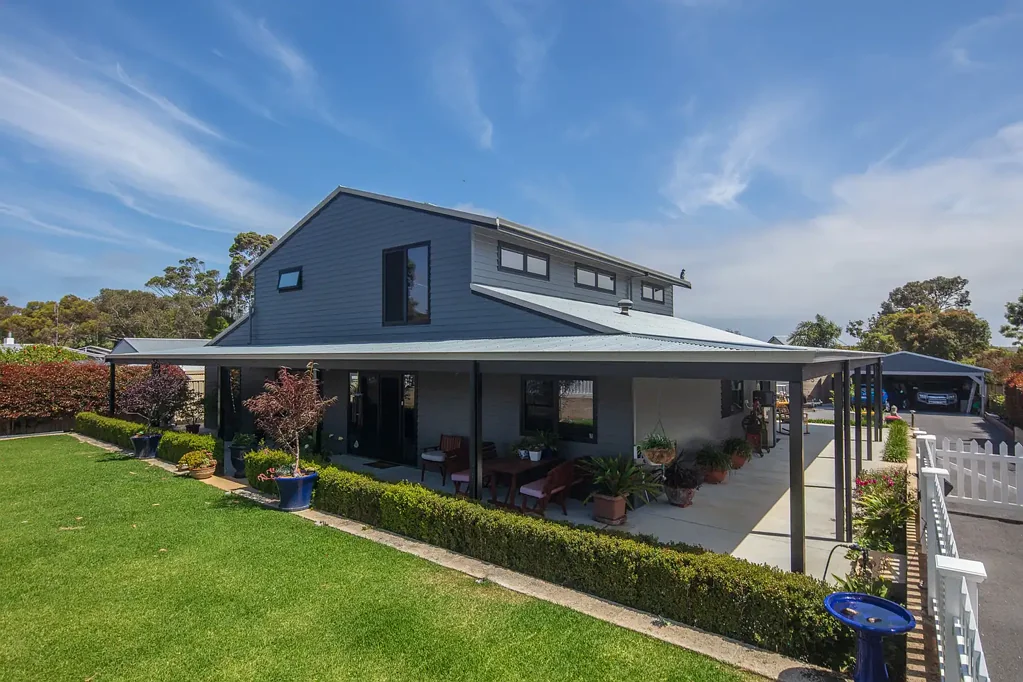 22 Chiltern Road, Ocean Beach, WA 6333