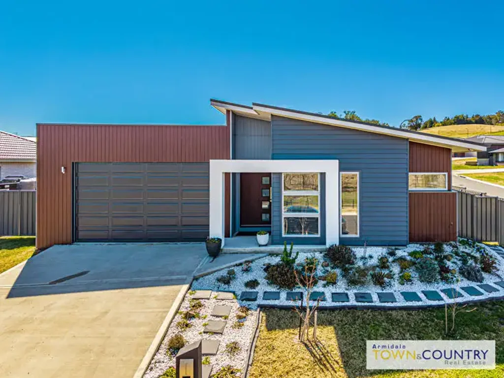 13 Willow Way, Armidale, NSW 2350