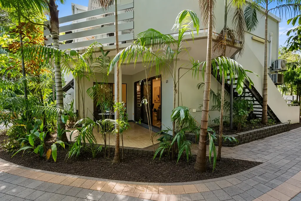 Parap 2房  Low maintenance meets lifestyle location