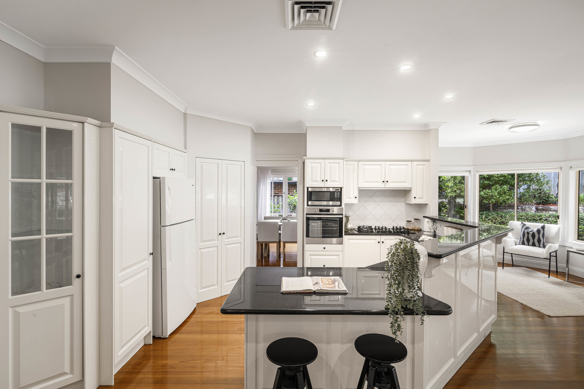 4 AVONLEIGH WAY, WEST PENNANT HILLS NSW 2125, 0房, 0浴, House