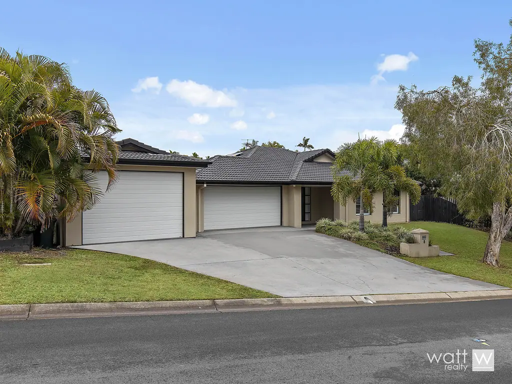 8 Pinehurst Court, Albany Creek, QLD 4035