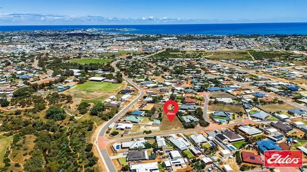 Strathalbyn 2028sqm lot in great family suburb!