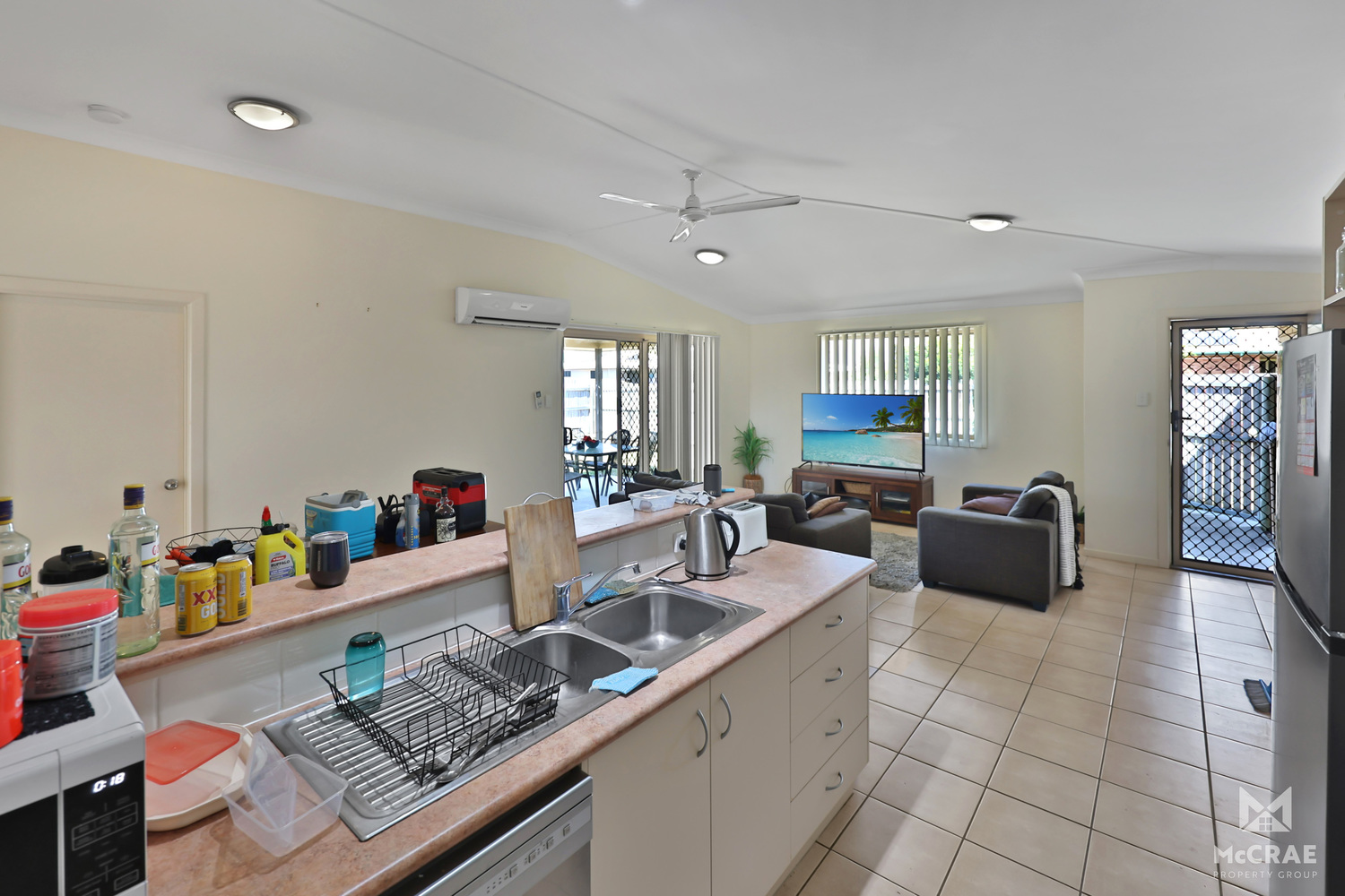 UNIT 1 2 SUMMER PL, BOWEN QLD 4805, 0 rūma, 0 rūma horoi, Unit