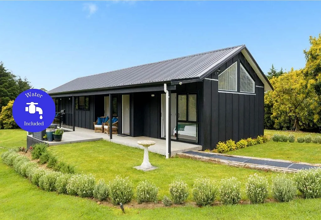 Hidden gem - Modern living - WATER INCLUDED