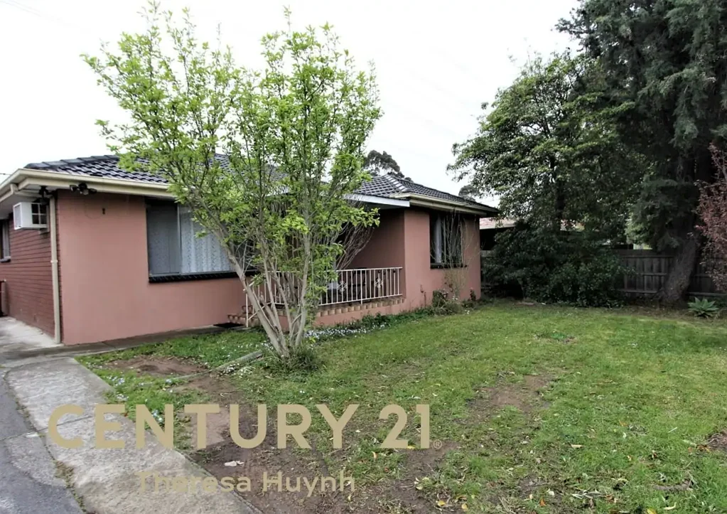 Mulgrave 3બેડરૂમ Classic Brick Veneer Home