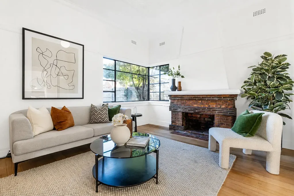 Timeless Art Deco Charm with Flexible Living in a Prime Brighton East Location