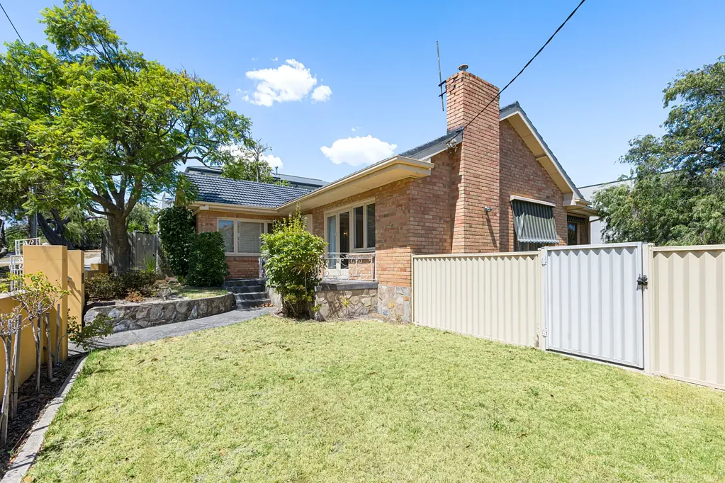 154 Charman Road, Mentone, VIC 3194