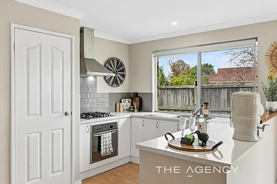 19 Sunray Circle, Ellenbrook, WA 6069, 3房, 2浴, House