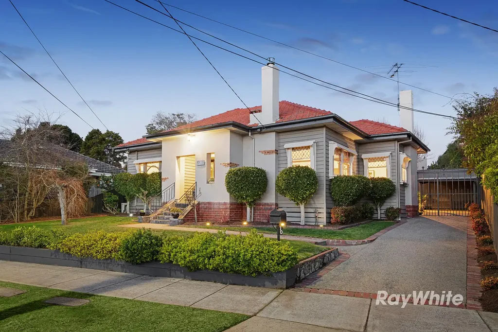 10 Clive Street, Murrumbeena, VIC 3163