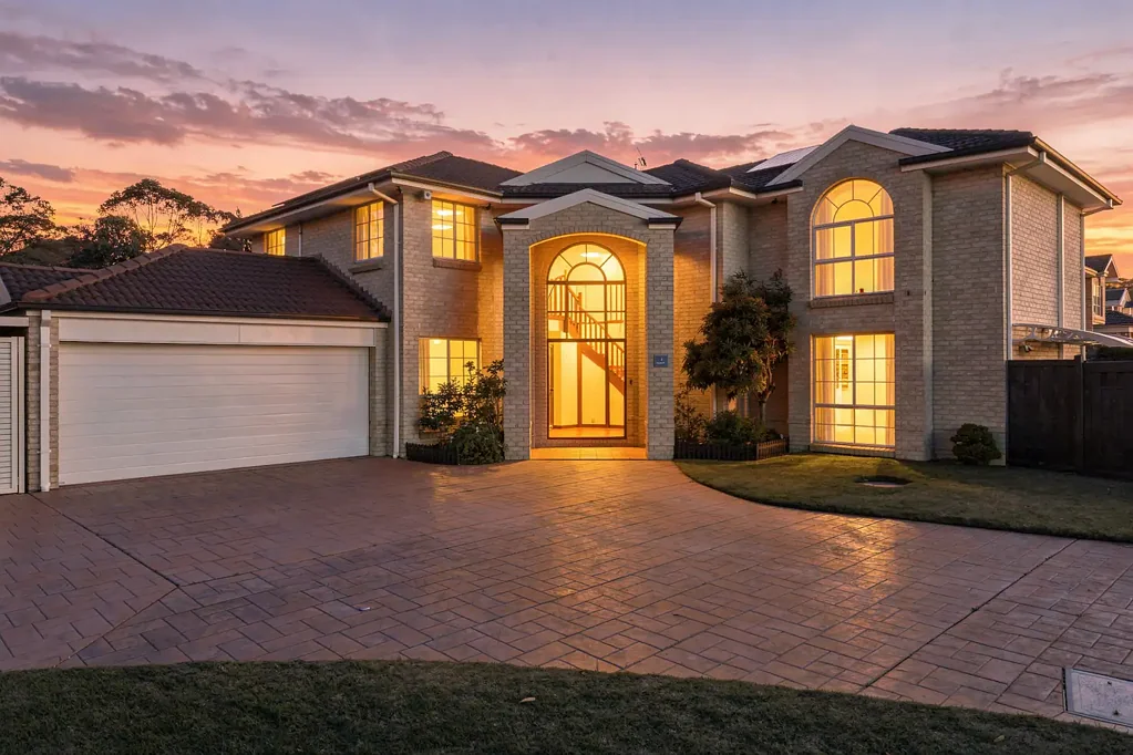 Bateau Bay 5房  A Statement in Spacious Family Living