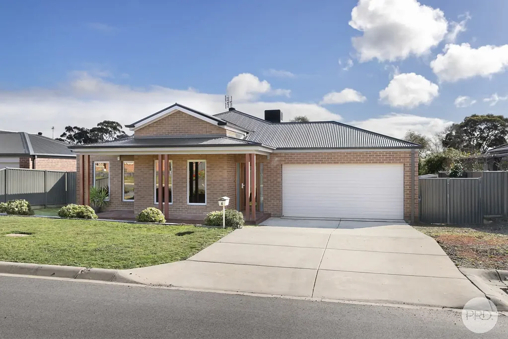 Beaufort 4 Slaapkamer Quality Family Living in Popular Correa Park Estate
