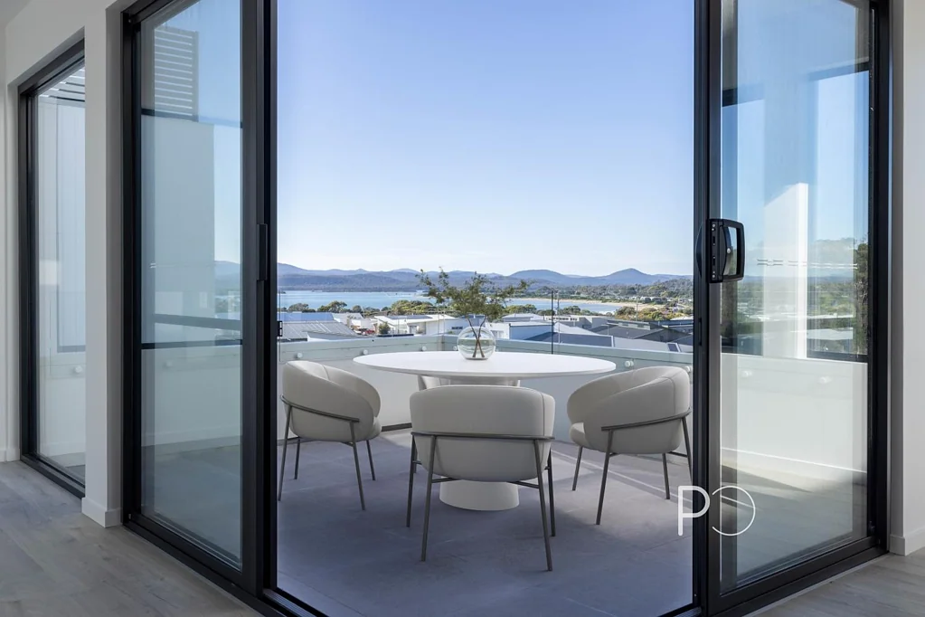2/51 Taroona Street, Hawley Beach, TAS 7307