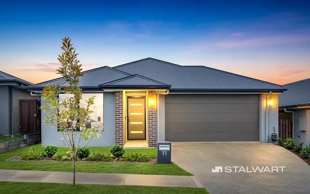 Greenbank 4Zimmer Two Master Suites, One Exceptional Home