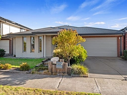 42 Wiltshire Boulevard, Thornhill Park
