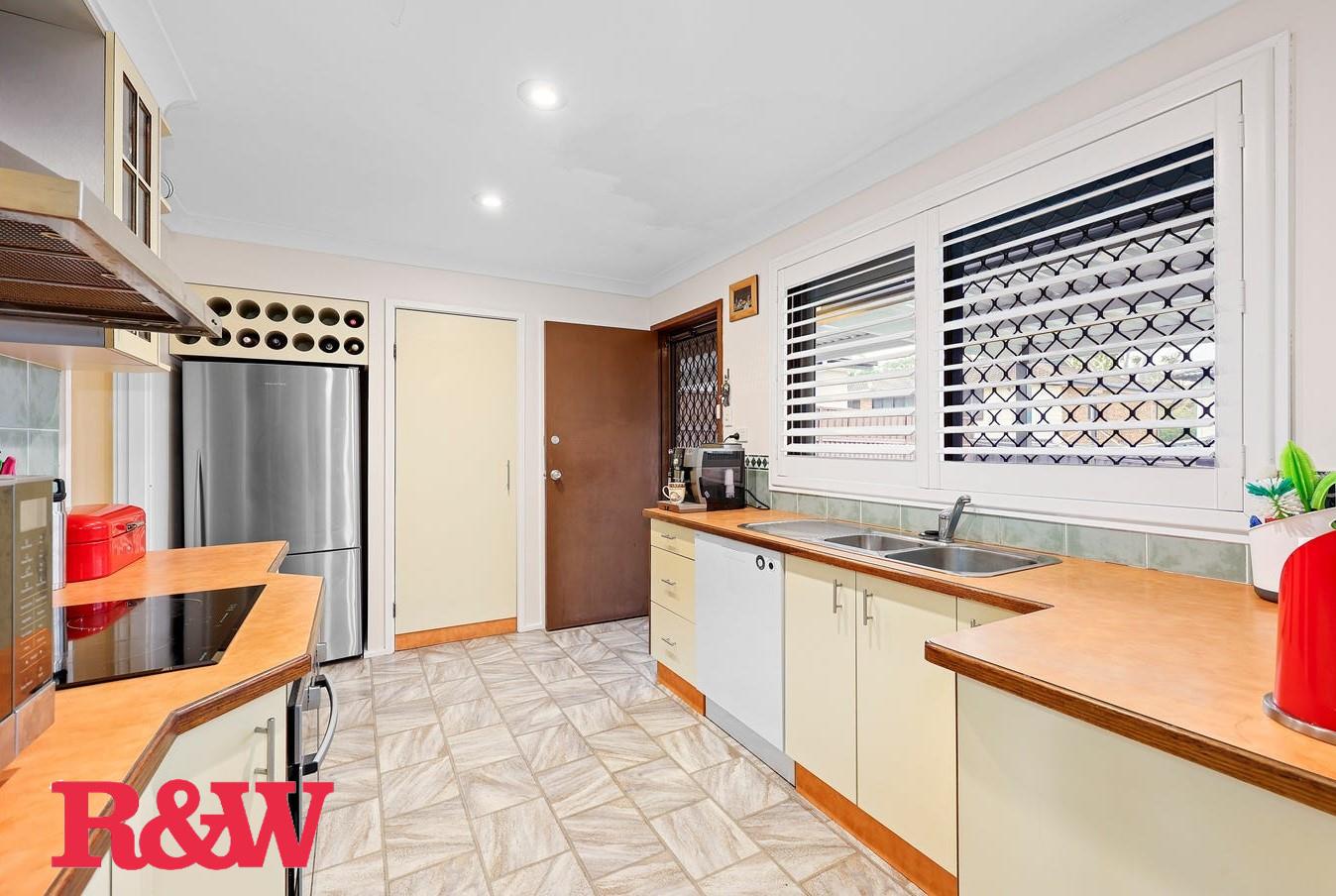 2 PARAKA PL, BRADBURY NSW 2560, 0房, 0浴, House