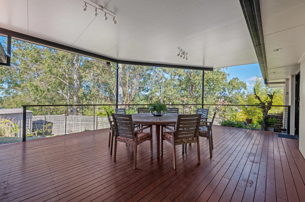Eatons Hill 4Habitaciones A Slice of Paradise!