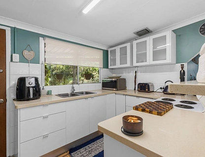 617 Upper Pinbarren Creek Road, Kin Kin, Sunshine Coast, 3房, 1浴, House