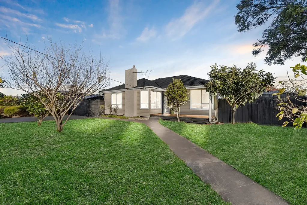 16 Ireland Road, Clayton South, VIC 3169