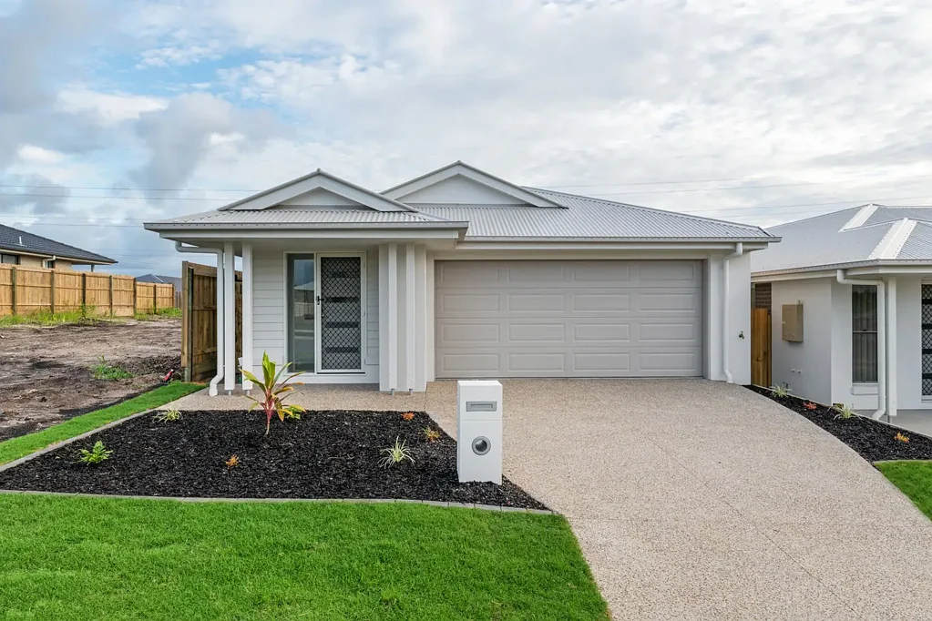 Modern Family Home in Yarrabilba