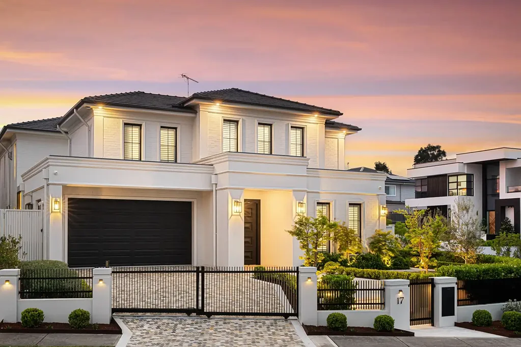 Kellyville 5બેડરૂમ A landmark residence of unrivalled quality