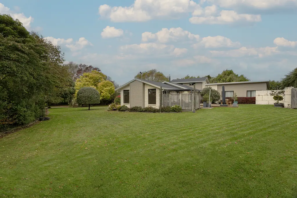 94-98 Weston Road, Weston, Waitaki, Otago