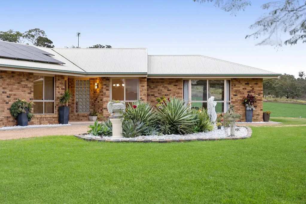 Gowrie Junction 4房  Peaceful Country Living Just 10 Minutes from Toowoomba