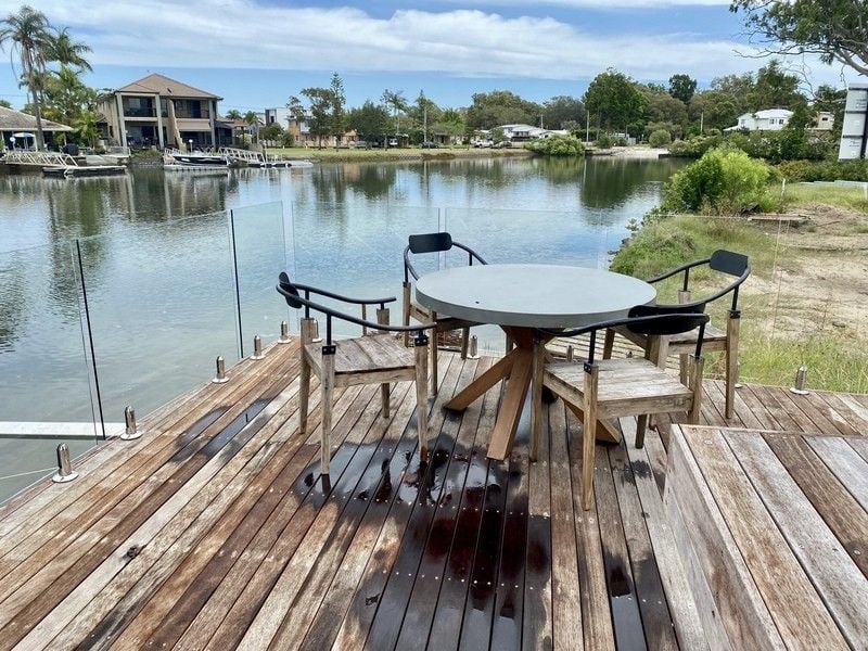 27 MARGAROOLA AV, BIGGERA WATERS QLD 4216, 0房, 0浴, House