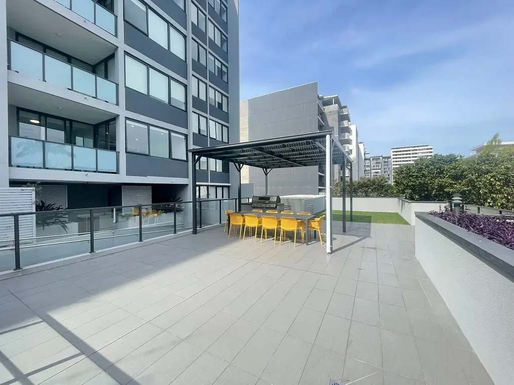 Wolli Creek 1બેડરૂમ Charming 1-Bedroom Apartment: Your Perfect Urban Retreat Awaits! || Must Buy