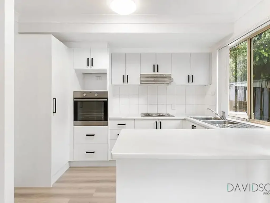 **APPLY NOW for PRE-APPROVAL** Immaculate Townhouse in Quiet Street